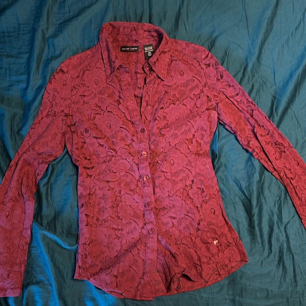 New York and Company button up long sleeve lace top in size XS.